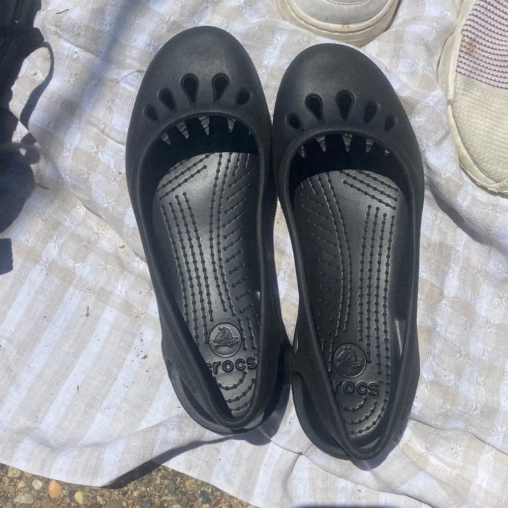 Crocs Women’s Black Ballerina Kadee Flat Shoes Size 9